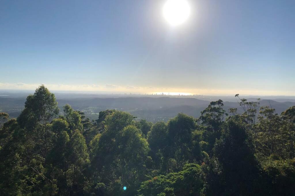 Mountain Living With Ocean Views Villa Mount Tamborine Esterno foto